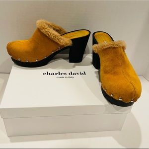 Charles David Livid faux-shearling clog in mustard 3 1/4” heel. Made in Italy.
